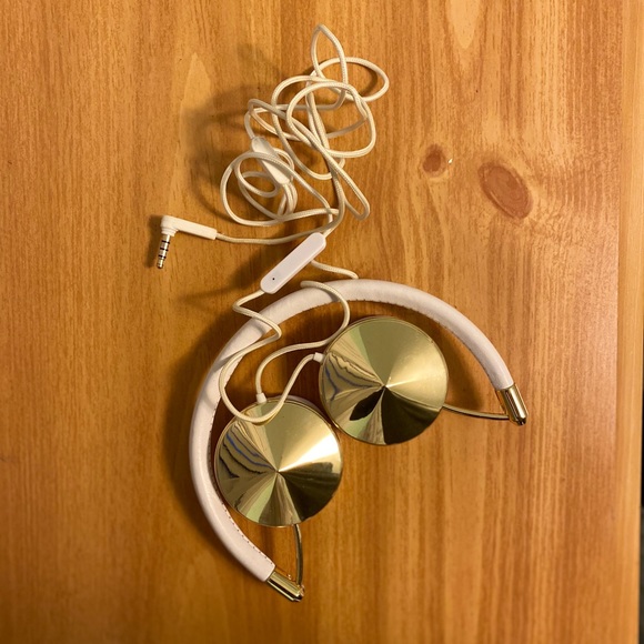 Frends Layla Headphones & Travel Case - Picture 5 of 8